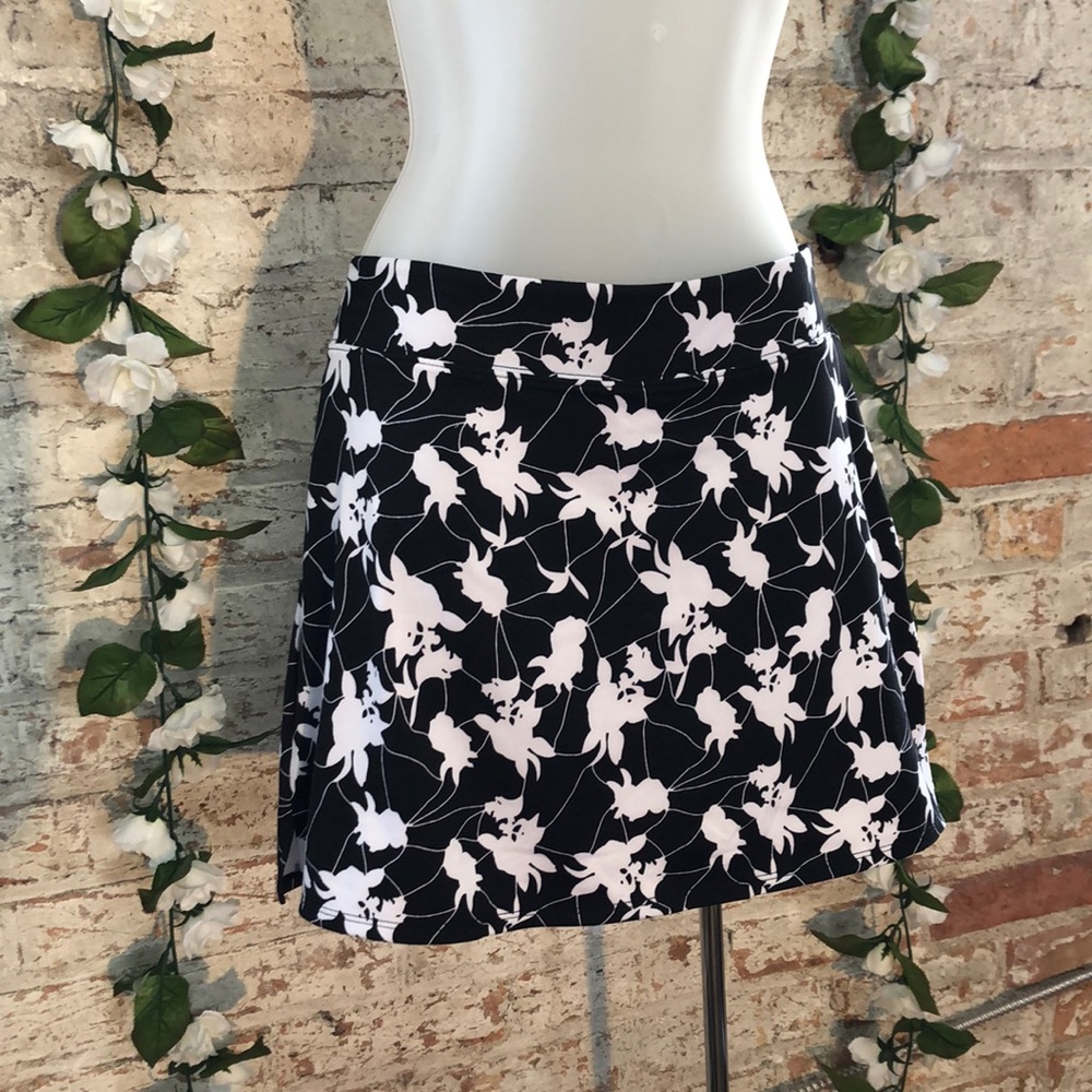 NWT Tranquility Spandex / Poly Women’s Skort